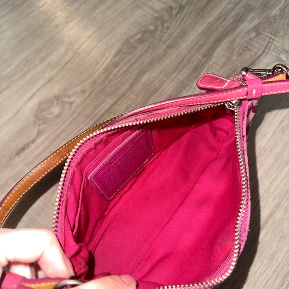 Vintage Y2K Coach 6094 'Hamptons Demi' Shoulder Bag Hot Pink - Picture 7 of 14